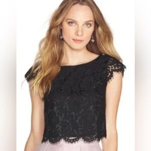 NWT White House Black Market Women’s Size 2 Black Lace Crop Top Short Sleeve